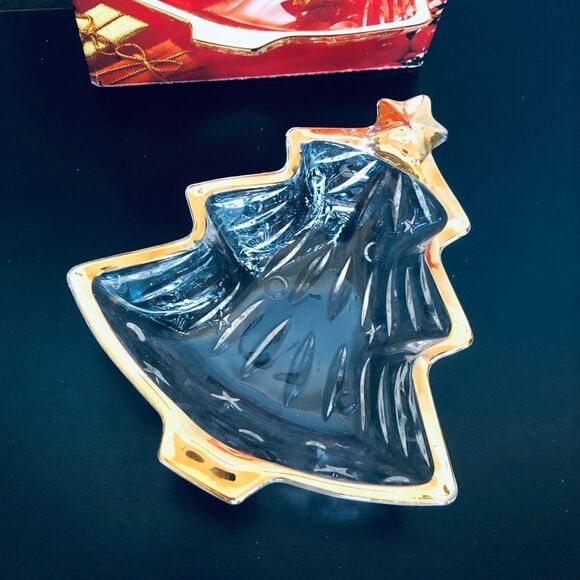 Vintage Crystal Glass Christmas Tree Holiday Candy Dish Bowl - Picture 1 of 4